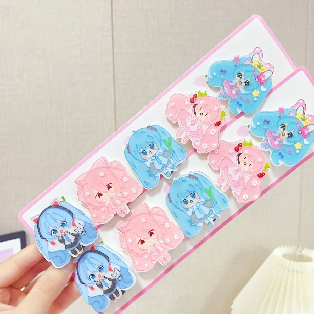Hair Clips - Hatsune Miku cartoon hair clip side